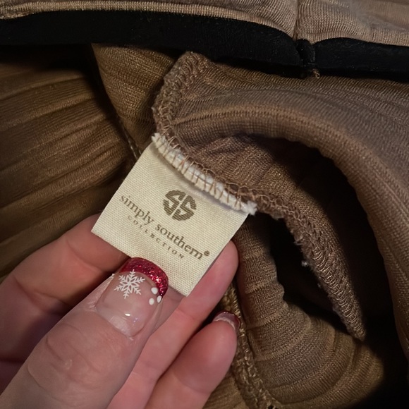 Simply Southern pullover XXL - Picture 6 of 7